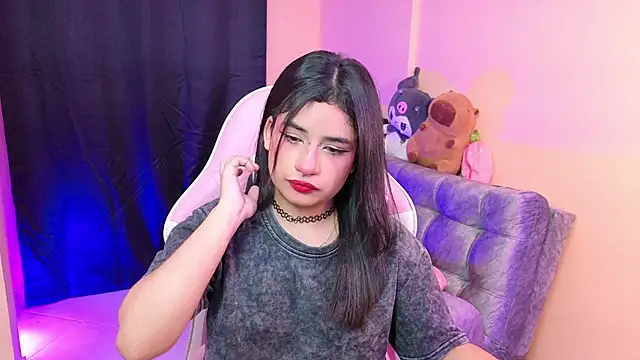 bonnieTaylor1 online show from 18, 12, 2025