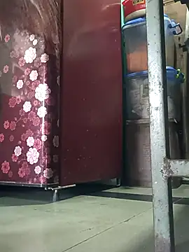 teena-11 online show from 18, 4, 2026