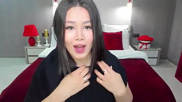 Brunette Charm online show from 5, 4, 2026