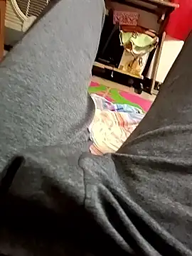 Snapshot of loki-king-143 chatting on 12, 2, 2026 loki-king-143 online show from 12, 2, 2026