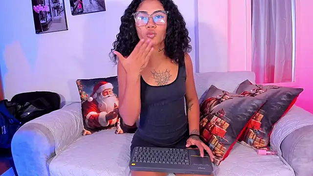 Paulete  W online show from 15, 12, 2025