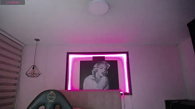 Kendall fox x online show from 9, 1, 2026