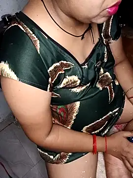Snapshot of Desi_bhabhi299 chatting on 10, 5, 2026 Desi bhabhi299 online show from 10, 5, 2026