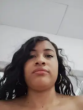 DAFNNEE HOT online show from 14, 7, 2026