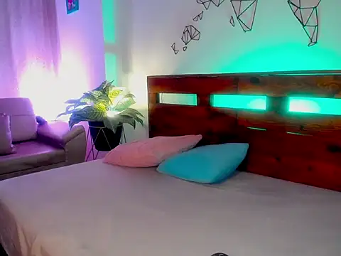 Catalinajoyful online show from 13, 3, 2026