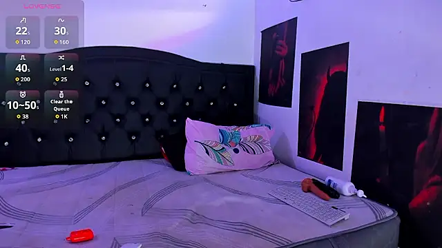 SweetVenomX online show from 8, 1, 2026