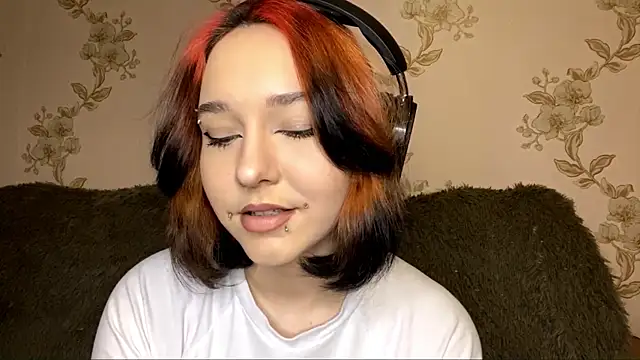 EmilyVeiro online show from 11, 2, 2026