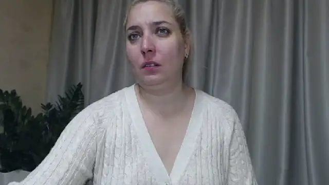 sweetpussy13 online show from 4, 10, 2025