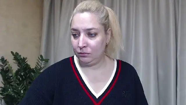 sweetpussy13 online show from 15, 11, 2025