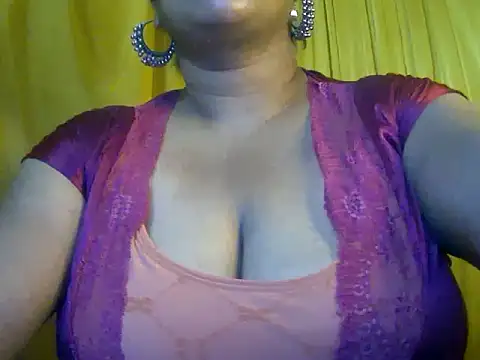 Snapshot of MISTI_KOLK chatting on 8, 6, 2026 MISTI KOLK online show from 8, 6, 2026