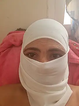 Snapshot of katiyvy chatting on 19, 12, 2025 katiyvy online show from 19, 12, 2025