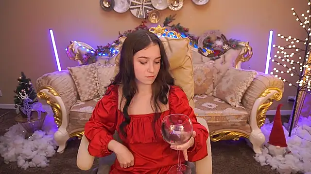 Snapshot of OliviaDesire chatting on 21, 12, 2025 OliviaDesire online show from 21, 12, 2025