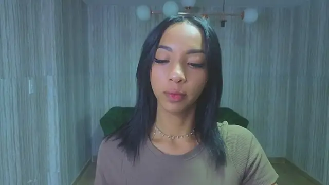 Snapshot of luna_meow_t chatting on 8, 2, 2026 luna meow t online show from 8, 2, 2026