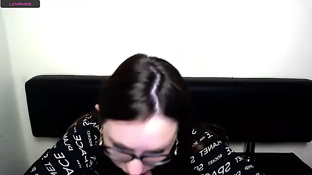 LiliaErmi online show from 27, 3, 2026