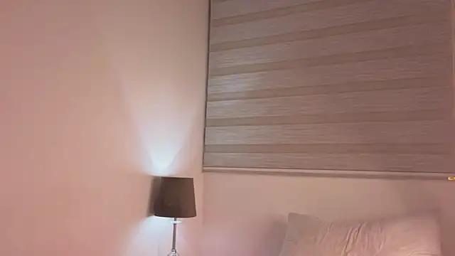 Snapshot of maxxcooper1 chatting on 14, 12, 2025 maxxcooper1 online show from 14, 12, 2025