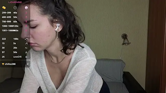 Snapshot of OdetteWitschi chatting on 16, 7, 2026 OdetteWitschi online show from 16, 7, 2026