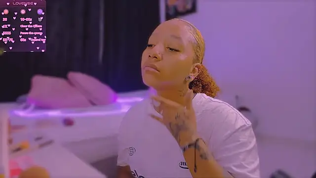 Starlights online show from 4, 3, 2026