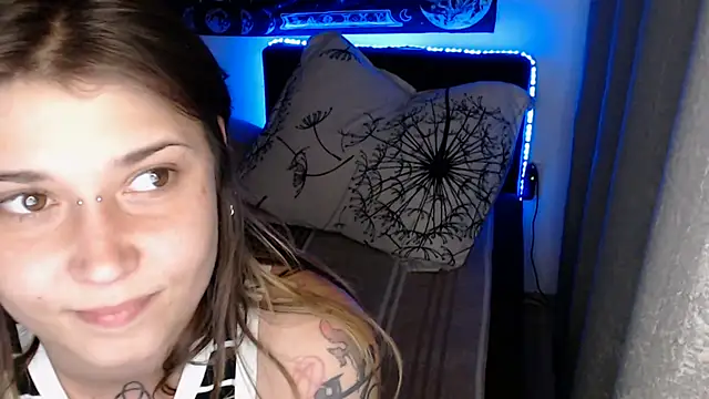 AlienforTwenty online show from 20, 7, 2026