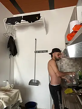 jamess 0 online show from 18, 4, 2026