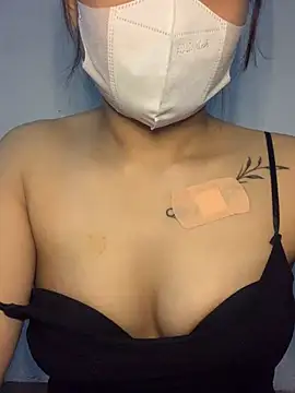 NinaBaby22 online show from 16, 6, 2026
