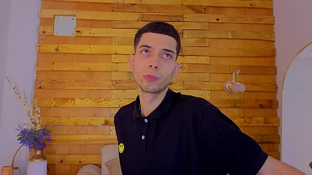 prettyboyy 13 online show from 8, 1, 2026