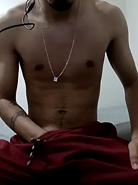 Snapshot of lucx_pe chatting on 14, 12, 2025 lucx pe online show from 14, 12, 2025