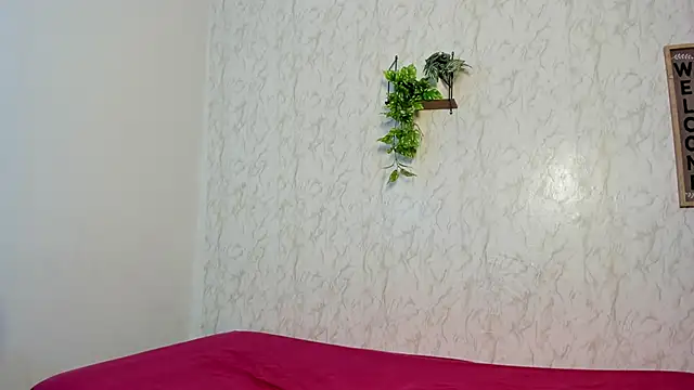 Snapshot of couple_hardroom chatting on 11, 2, 2026 couple hardroom online show from 11, 2, 2026