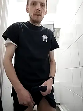 CrookedBunk3527 online show from 19, 1, 2026