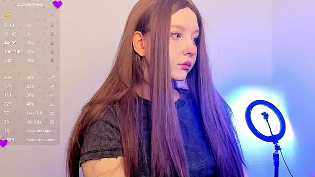 Stella MoonLight online show from 6, 2, 2026