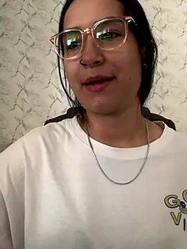 Val12777 online show from 16, 12, 2025