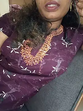 Snapshot of tamilsaisree chatting on 1, 7, 2026 tamilsaisree online show from 1, 7, 2026
