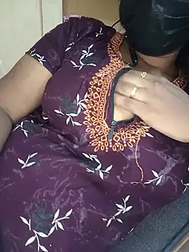 Snapshot of tamilsaisree chatting on 2, 7, 2026 tamilsaisree online show from 2, 7, 2026