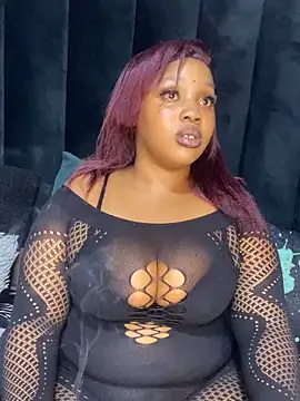 Snapshot of THICKBARBIE32 chatting on 26, 6, 2026 THICKBARBIE32 online show from 26, 6, 2026