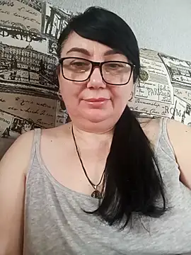 MariSwan222 online show from 10, 4, 2026