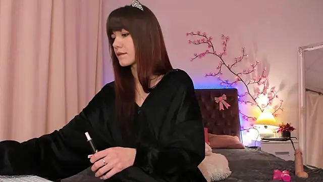 MilanaHotts online show from 19, 3, 2026