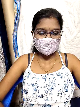 Snapshot of Nithya_Nith chatting on 22, 2, 2026 Nithya Nith online show from 22, 2, 2026