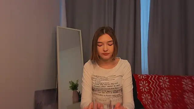 Leyla crsh online show from 17, 2, 2026