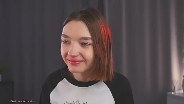 Leyla crsh online show from 22, 3, 2026