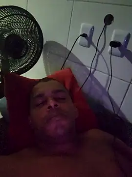 Snapshot of marreta240675 chatting on 3, 3, 2026 marreta240675 online show from 3, 3, 2026