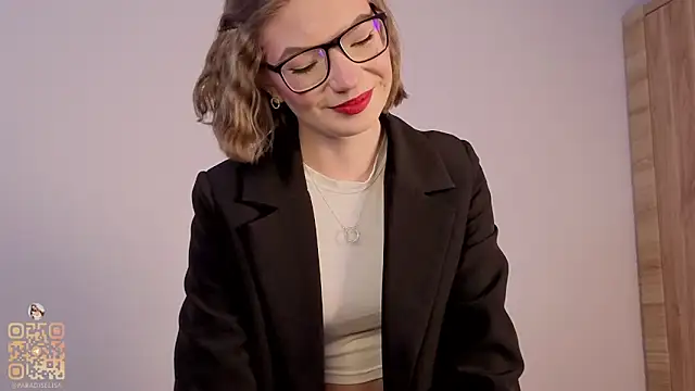 Snapshot of JeaneneWoltz chatting on 7, 3, 2026 JeaneneWoltz online show from 7, 3, 2026