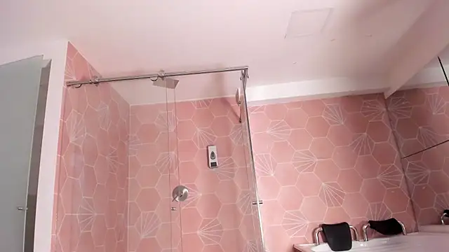  TaylorBlack online show from 8, 1, 2026