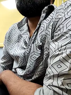 bnglrboy0886 online show from 4, 3, 2026