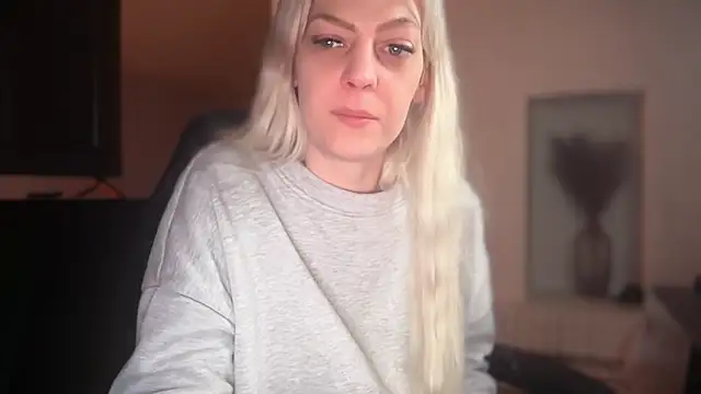 Melina Diamond online show from 11, 1, 2026