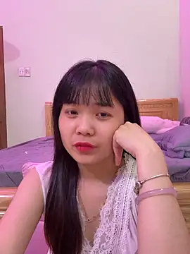    KARA    online show from 9, 4, 2026