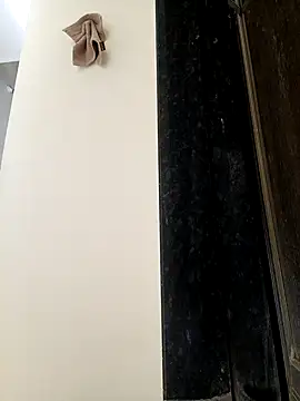 punecouplegroup online show from 15, 4, 2026