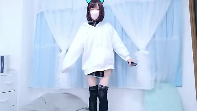 Snapshot of Nazuna_727 chatting on 30, 4, 2026 Nazuna 727 online show from 30, 4, 2026