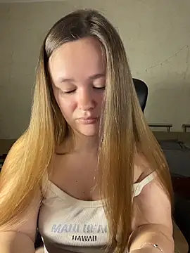 CaramelleSugarr online show from 14, 5, 2026
