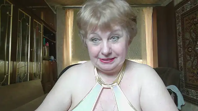 Snapshot of Casey_peach chatting on 31, 5, 2026 Casey peach online show from 31, 5, 2026