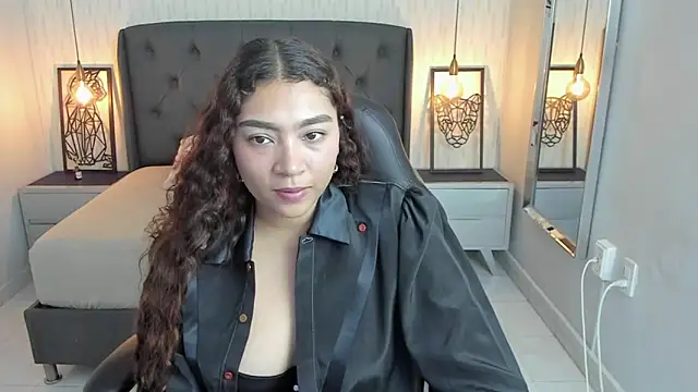 Snapshot of angelinemore chatting on 22, 12, 2025 angelinemore online show from 22, 12, 2025