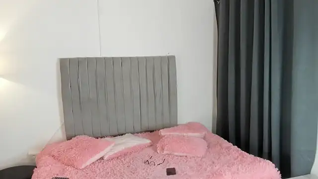 Snapshot of im_thomass chatting on 23, 2, 2026 im thomass online show from 23, 2, 2026